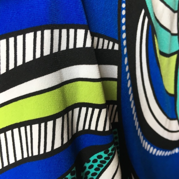 Adressing Woman Black Floral Culotte Jumpsuit - Picture 3 of 5